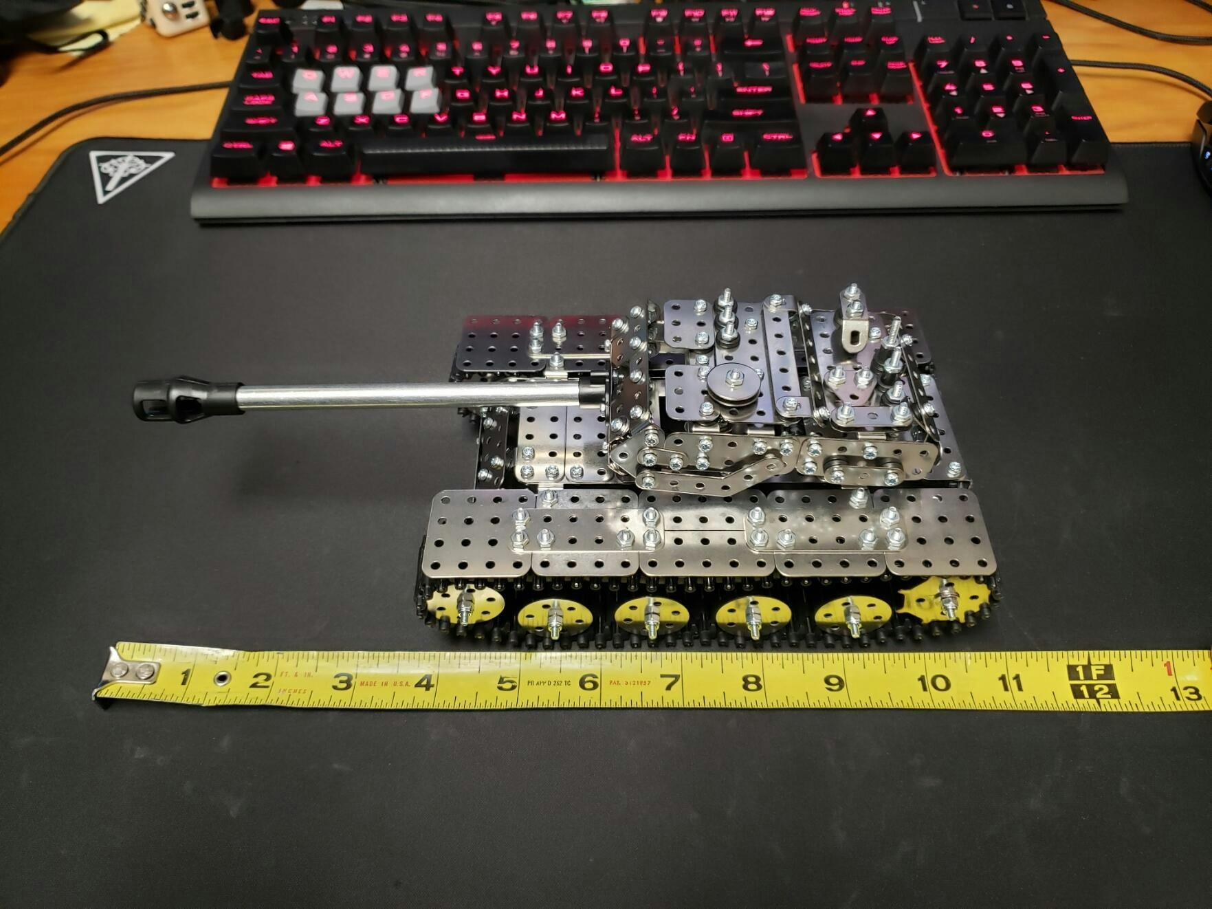 939 Pieces 3D DIY Tank Metal Model Building Kit for Adults Teens