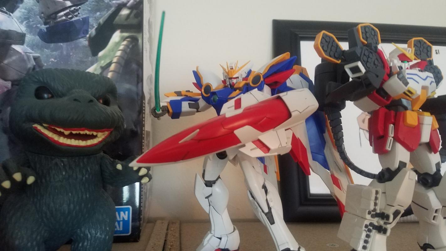 MG 1/100 Wing Gundam Version Ka Perfect Grade Model Kit photo review