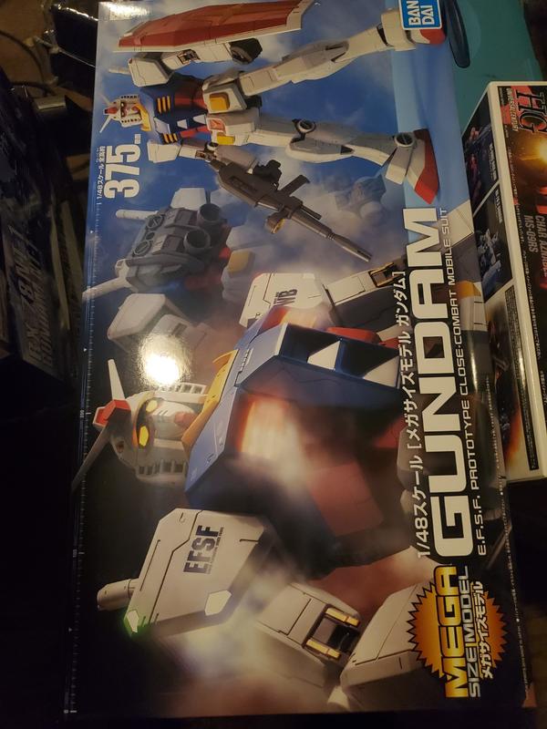 Mega Size 1:48 Scale Gundam RX-78-2 Model Kit photo review