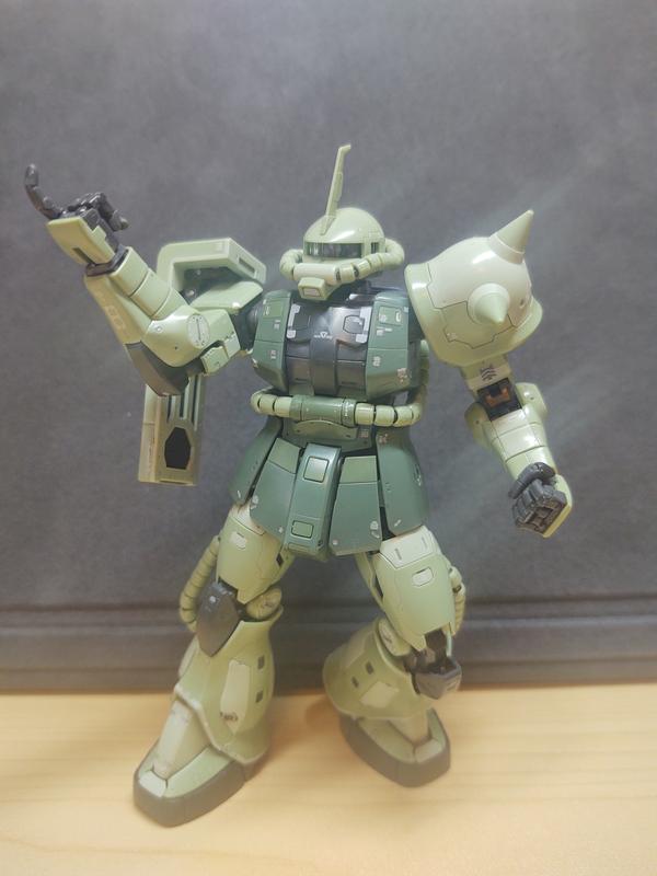 RG 1/144 MS-06F Zaku II photo review