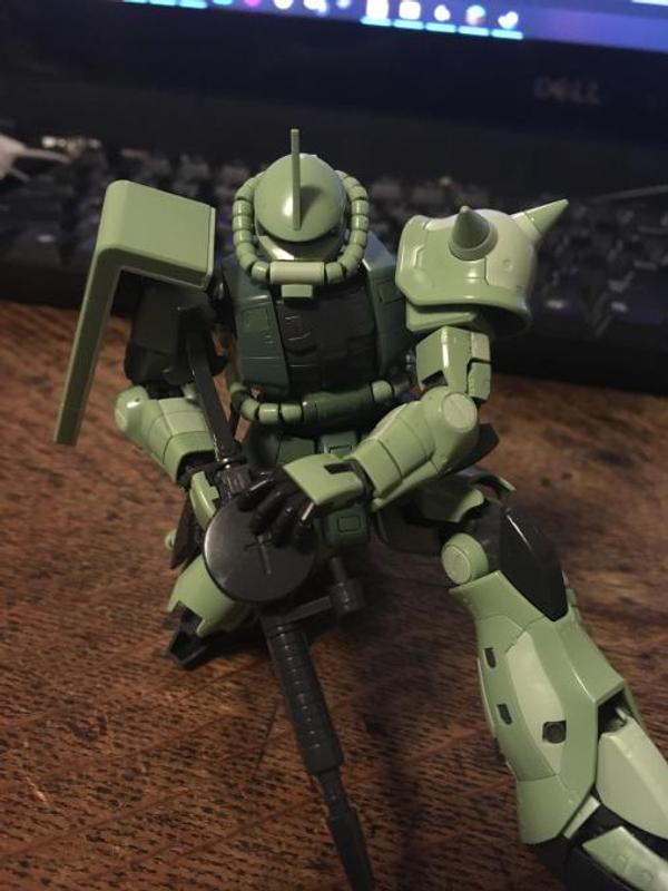 RG 1/144 MS-06F Zaku II photo review