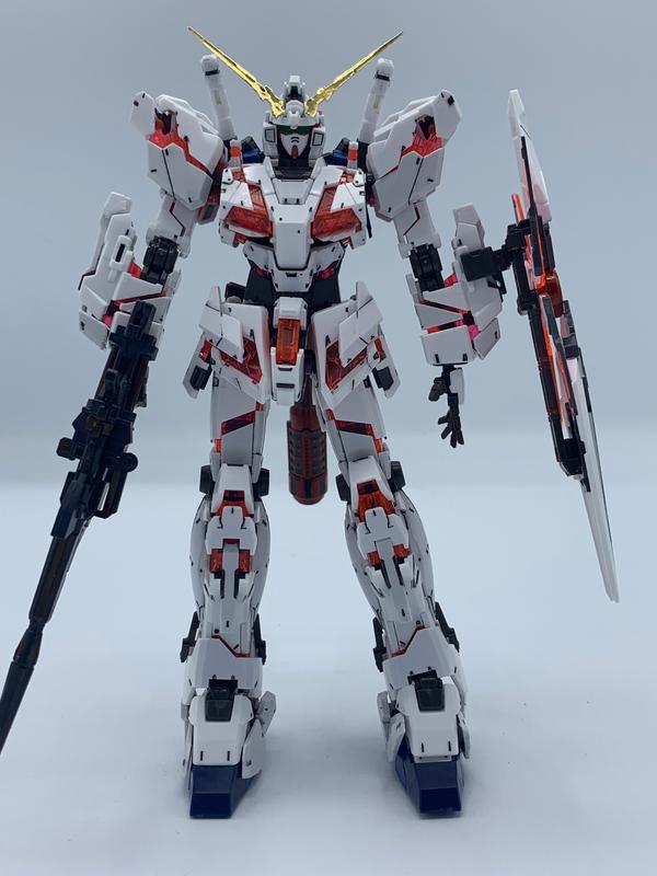 RG 1/144 Unicorn Gundam Plastic Model Kit photo review