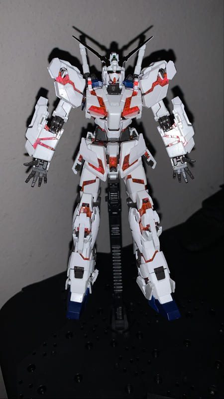 RG 1/144 Unicorn Gundam Plastic Model Kit photo review