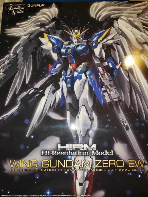 1/100 Scale Hi-Resolution Model Wing Gundam Zero Custom EW Ver. photo review