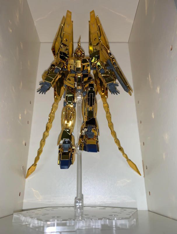 HGU 1/144 Narrative Unicorn Gundam 03 Phenex Unicorn Mode Gold Coating Ver. photo review