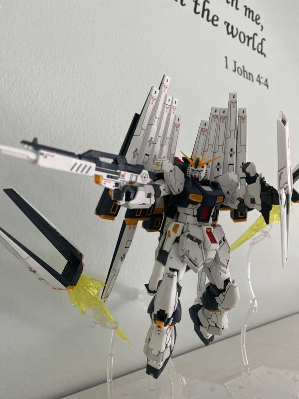 RG 1/144 Nu Gundam photo review