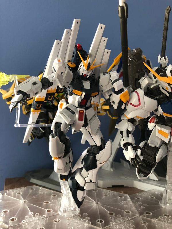 RG 1/144 Nu Gundam photo review