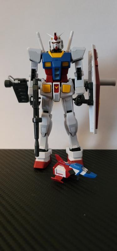 RG 1/144 Scale RX-78-2 Gundam Plastic Model Kit photo review