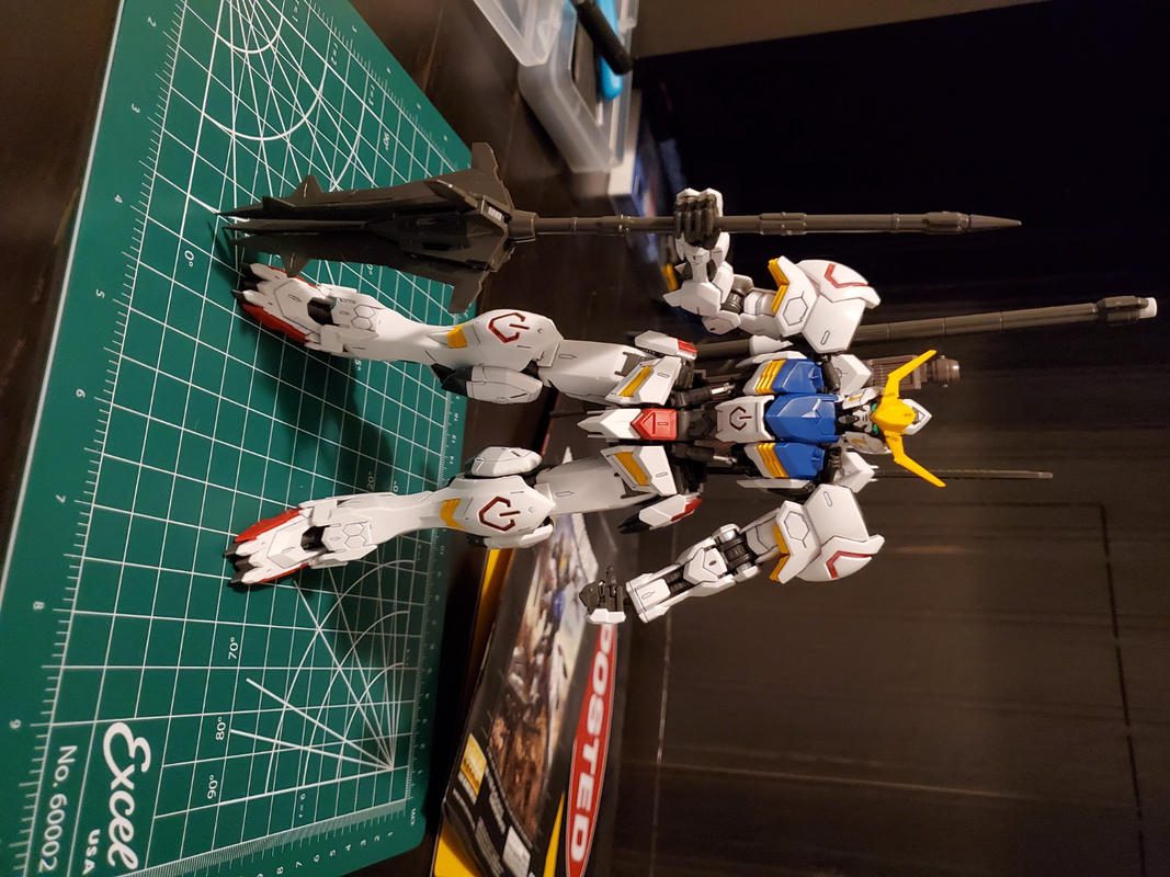 MG 1/100 ASW-G-08 Gundam Barbatos Model Kit photo review