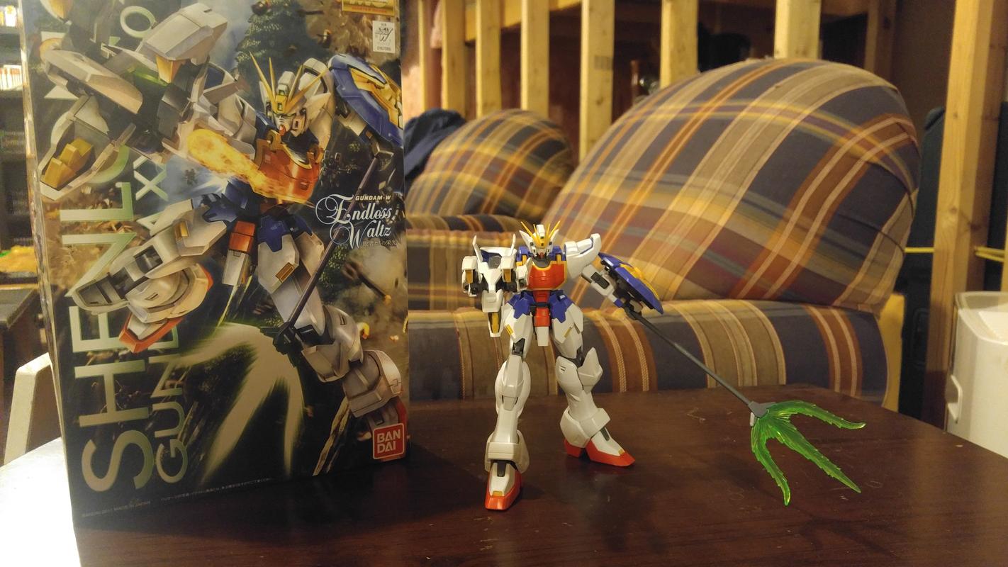 MG 1/100 XXXG-01S Shenlong Gundam (Endless Waltz Ver.) photo review