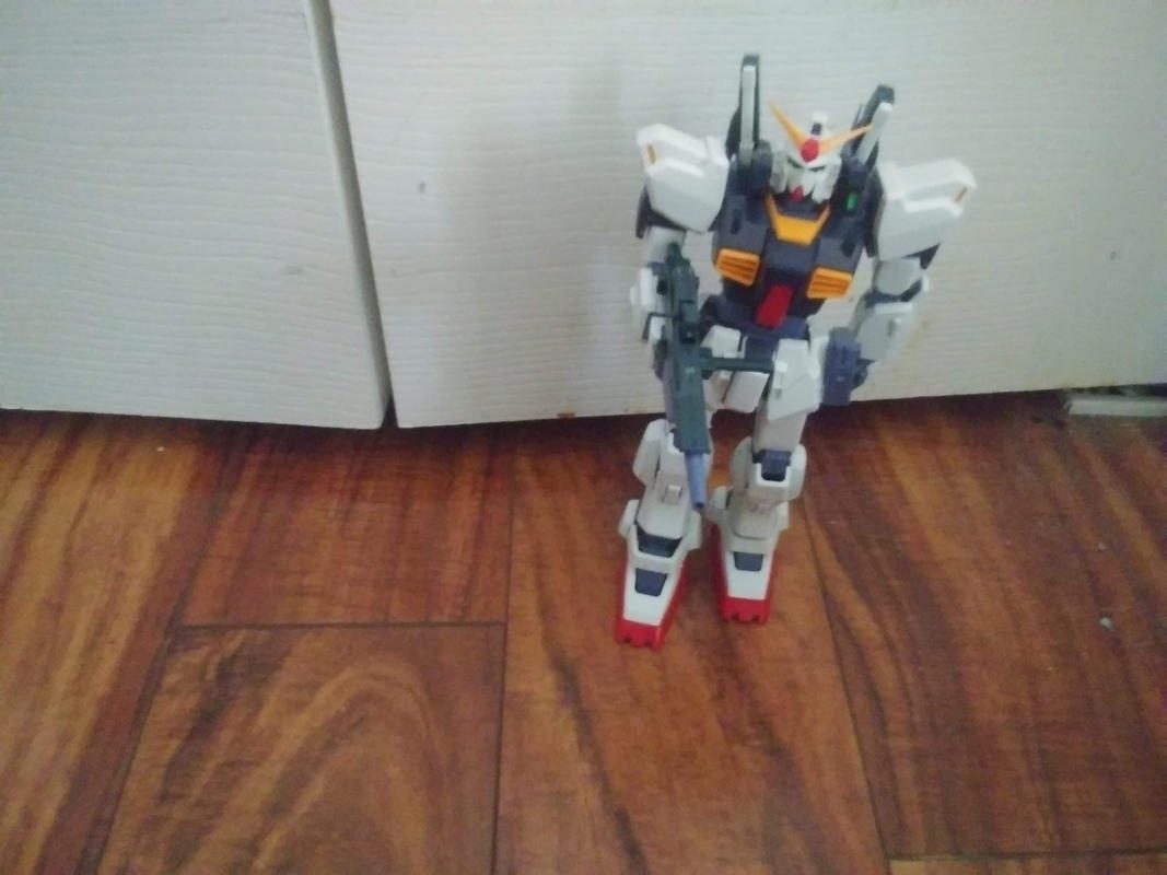 MG 1/100 RX-178 Gundam Mk-II (Ver. 2.0) photo review