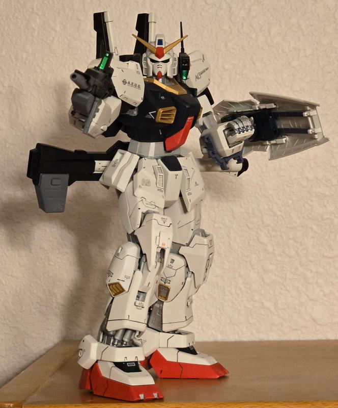 MG 1/100 RX-178 Gundam Mk-II (Ver. 2.0) photo review