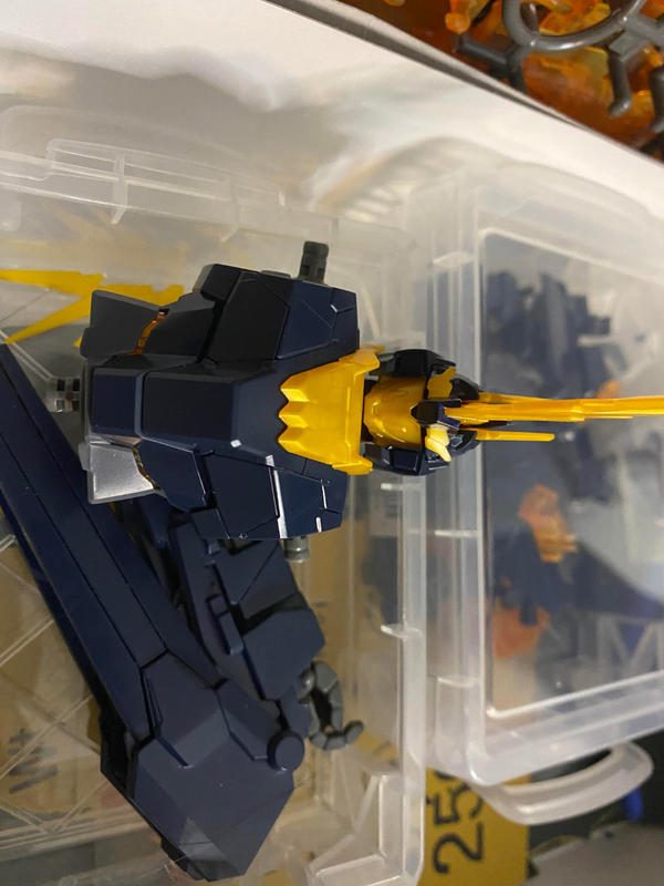 MG 1/100 RX-0 Unicorn Gundam 02 Banshee Ver.Ka MG 1/100 RX-0 Unicorn Gundam 02 Banshee Ver.Ka