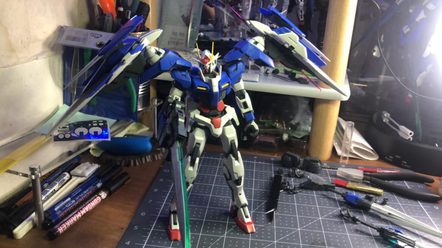 MG 1/100 Gundam 00 Raiser Gunpla Model Kit photo review