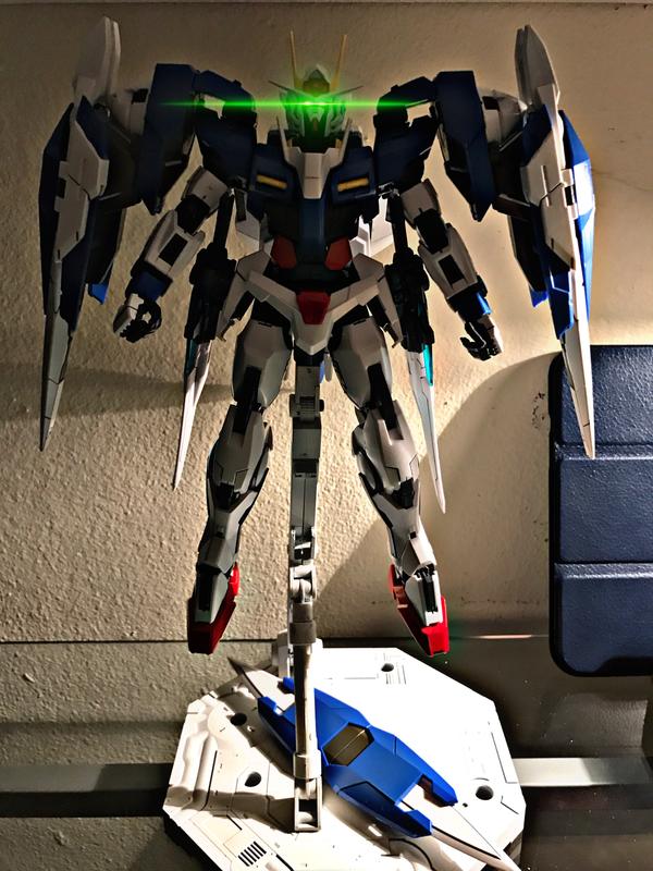 MG 1/100 Gundam 00 Raiser Gunpla Model Kit photo review