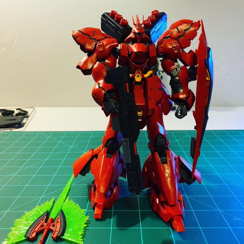 MG 1/100 Sinanju (Anime Color Scheme) photo review