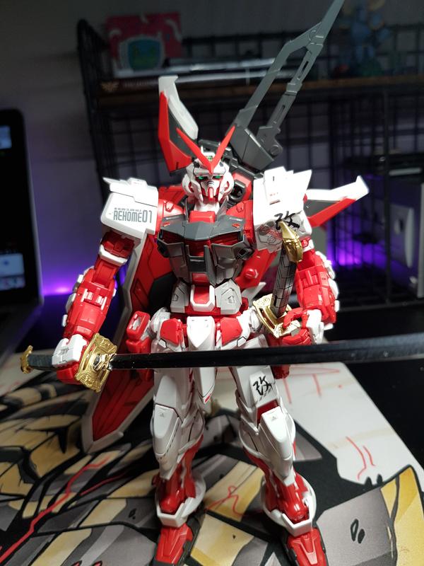 MGAcala 1/100 MG GN Destiny Red Custom photo review