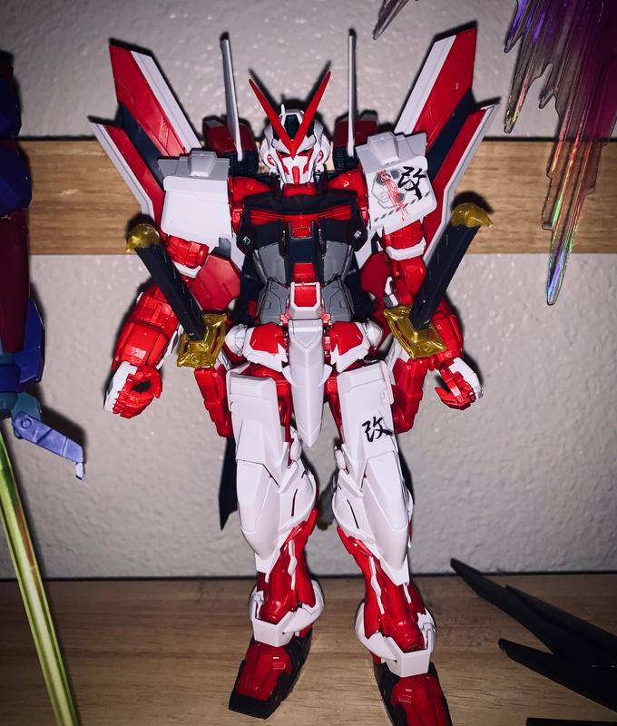 MGAcala 1/100 MG GN Destiny Red Custom photo review