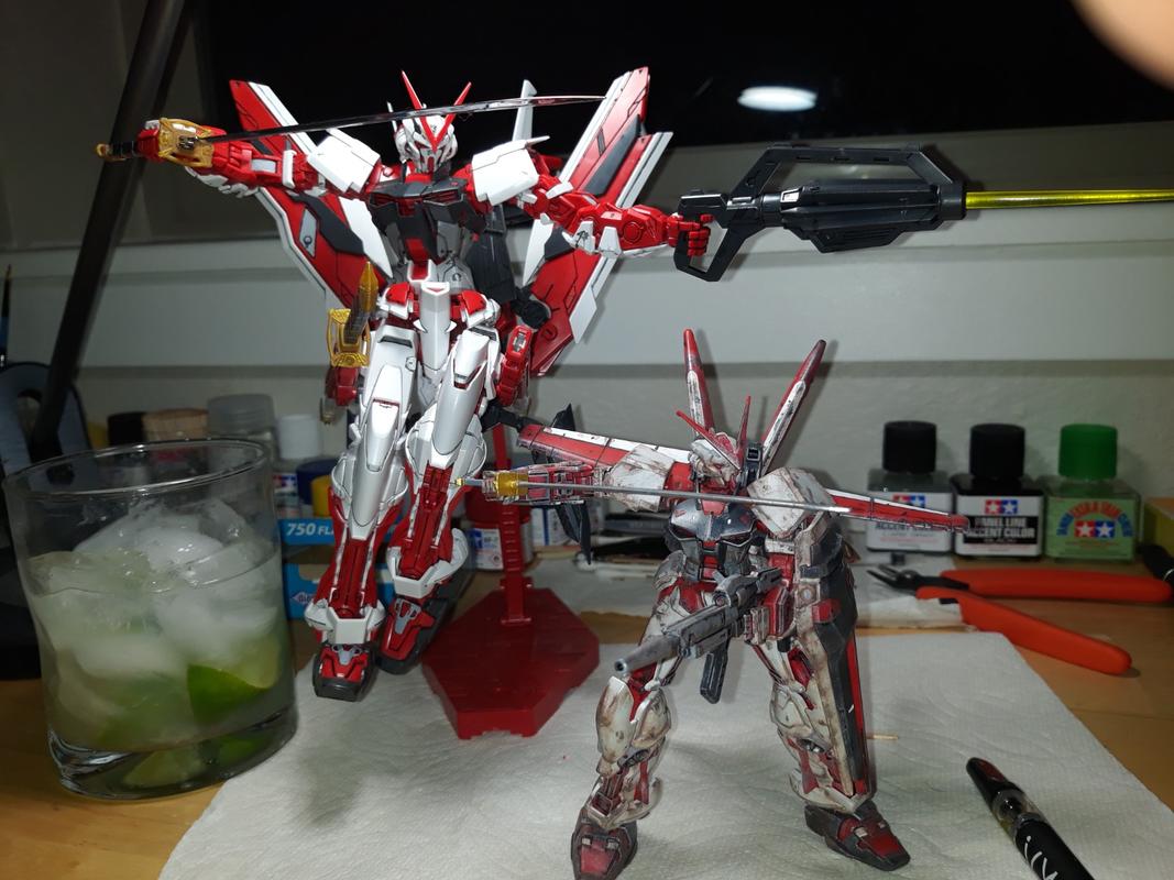 MGAcala 1/100 MG GN Destiny Red Custom photo review