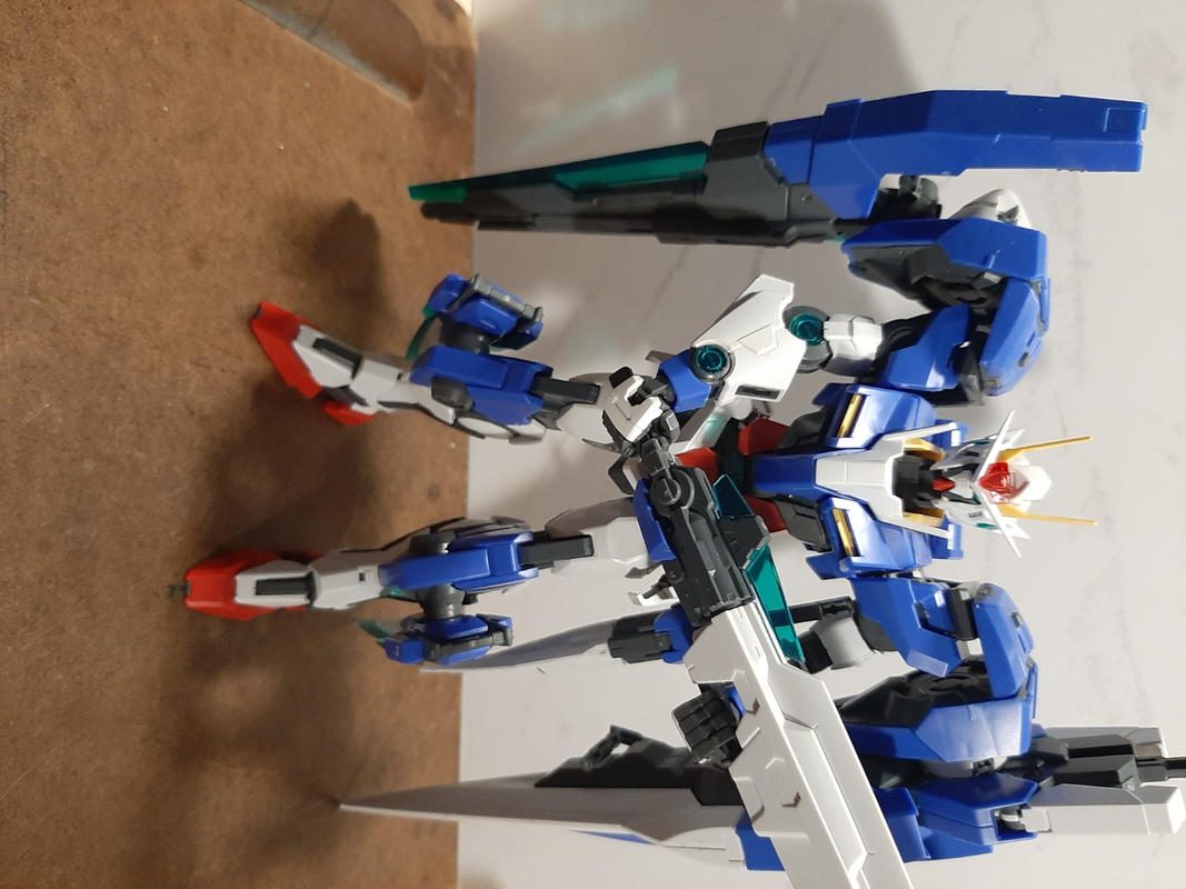 MG 1/100 00 Gundam Seven Sword/G photo review