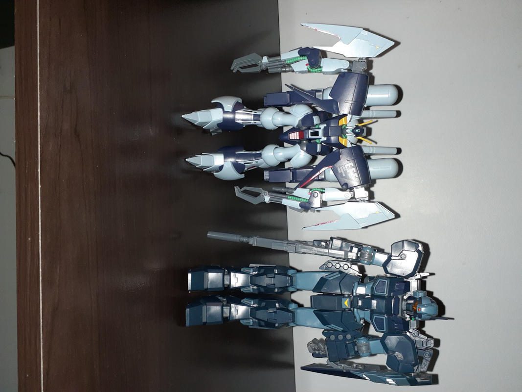 Byarlant Custom High Grade Universal Century 1/144 Scale Model Kit photo review