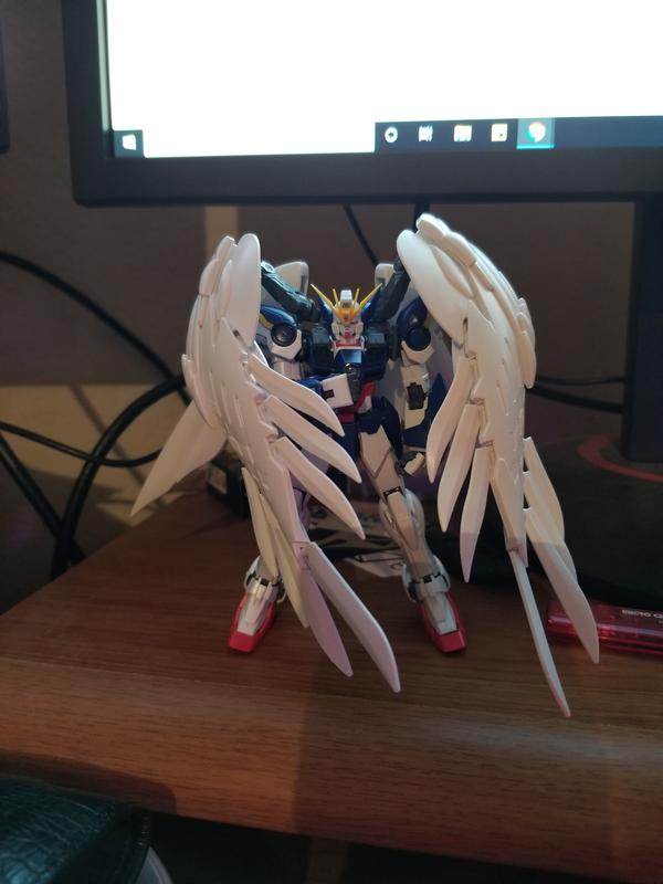 RG 1/144 Wing Gundam Zero (EW) Model Kit photo review
