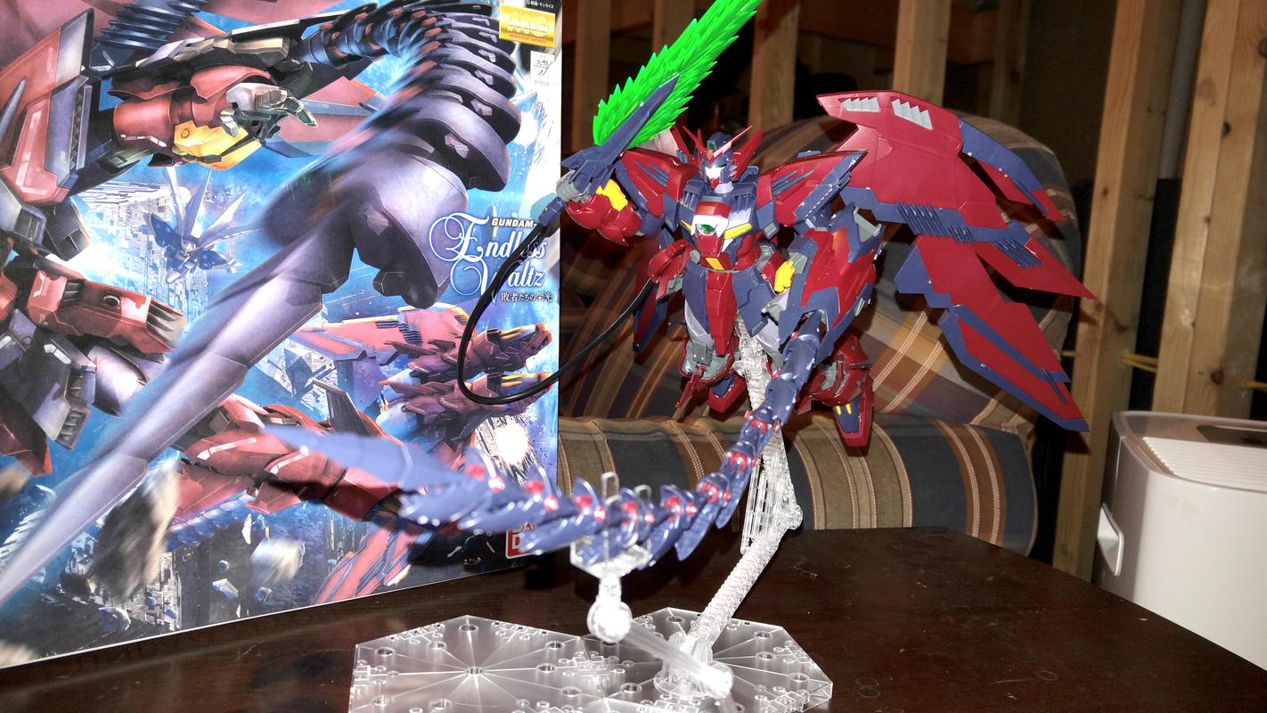 MG 1/100 Gundam Epyon Endless Waltz Ver. photo review