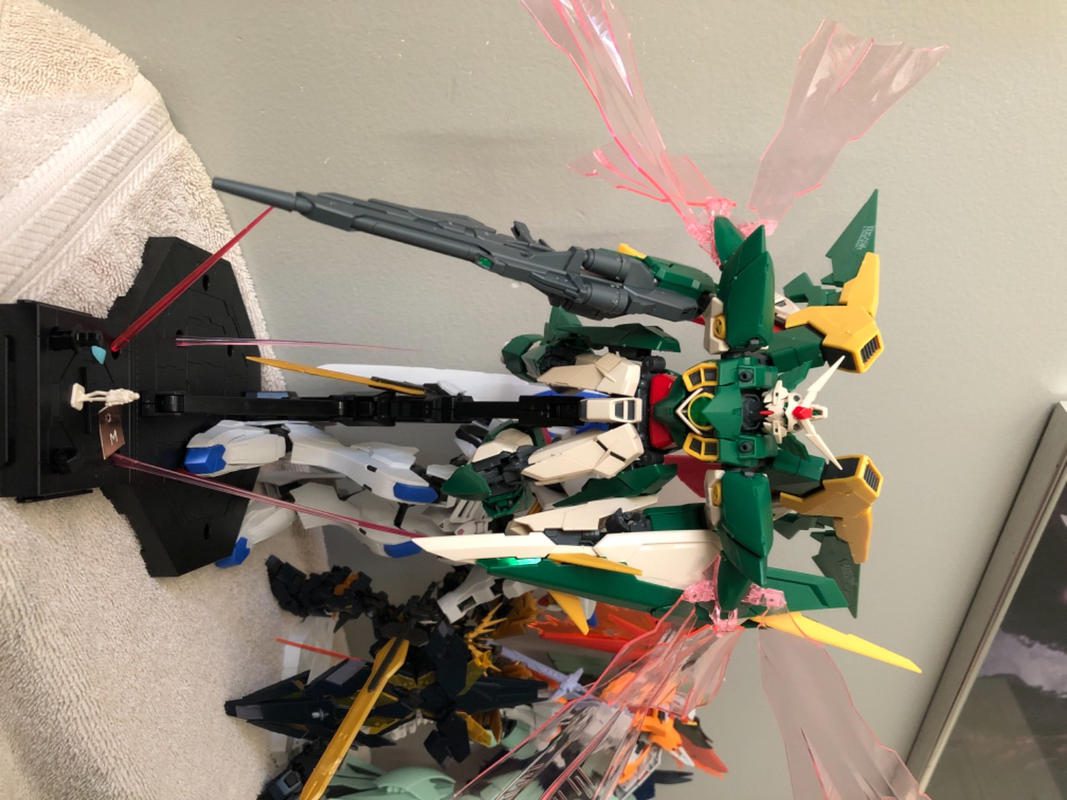 MG 1/100 Gundam Phenex (Reborn) photo review