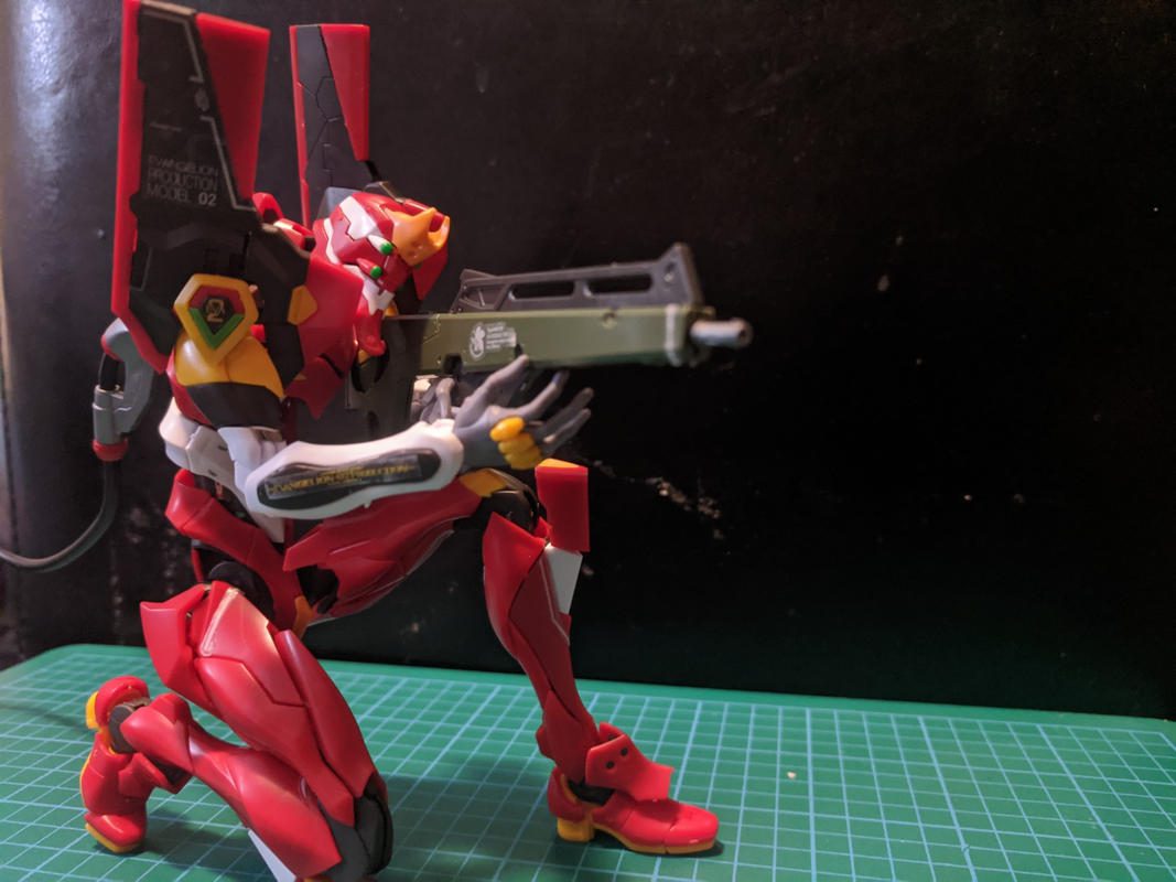 Neon Genesis Evangelion RG 1/144 Scale Model Set: Unit-02 Production Model photo review