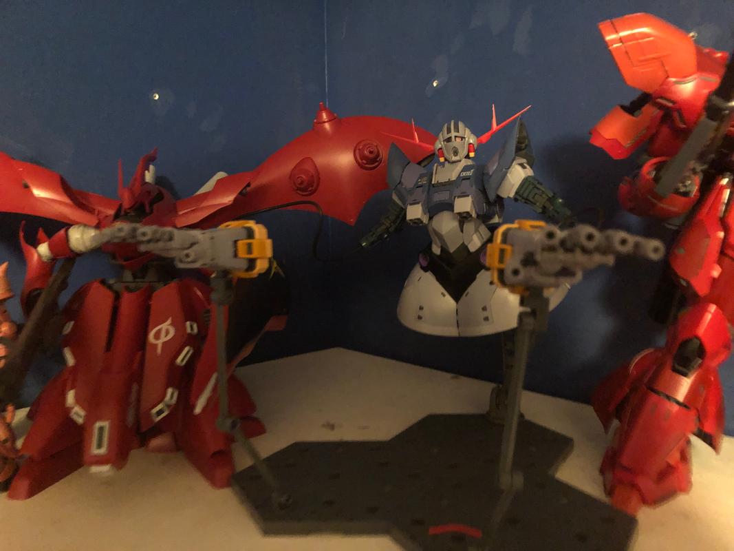 RG 1/144 #34 Zeong Real Grade Model Kit photo review
