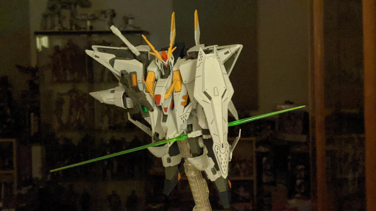 HGUC 1/144 Xi Gundam and Penelope Funnel Missiles Effects Set photo review