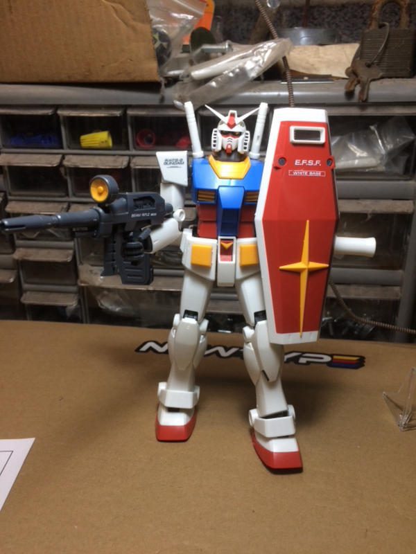 Master Grade 1/100 Scale RX-78-2 Gundam Ver. 2.0 photo review