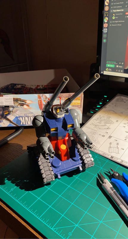 GunTank Model Kit MG 1/100 photo review