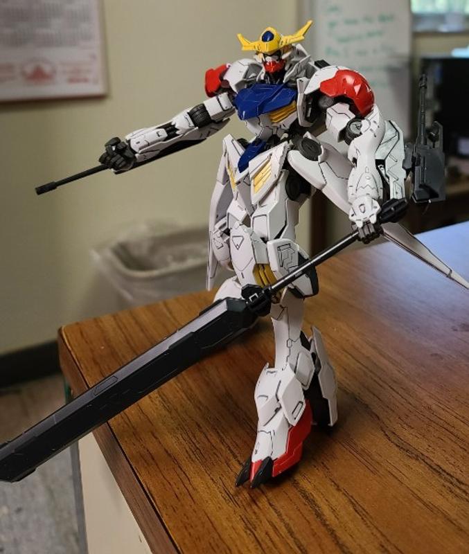 Gundam Barbatos Lupus 1/100 Full Mechanics Model Kit photo review