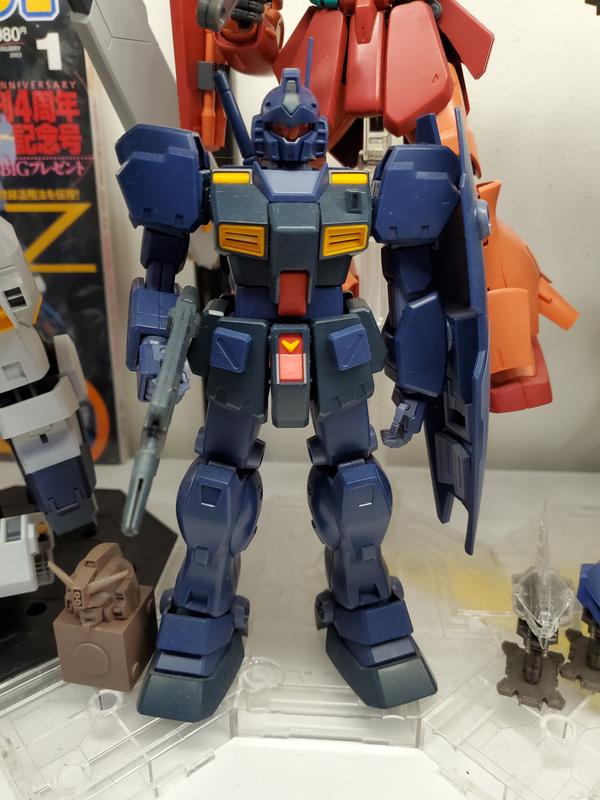MG 1/100 RGM-79Q GM Quel Mobile Suit: Char's Counterattack Gunpla Model Kit photo review