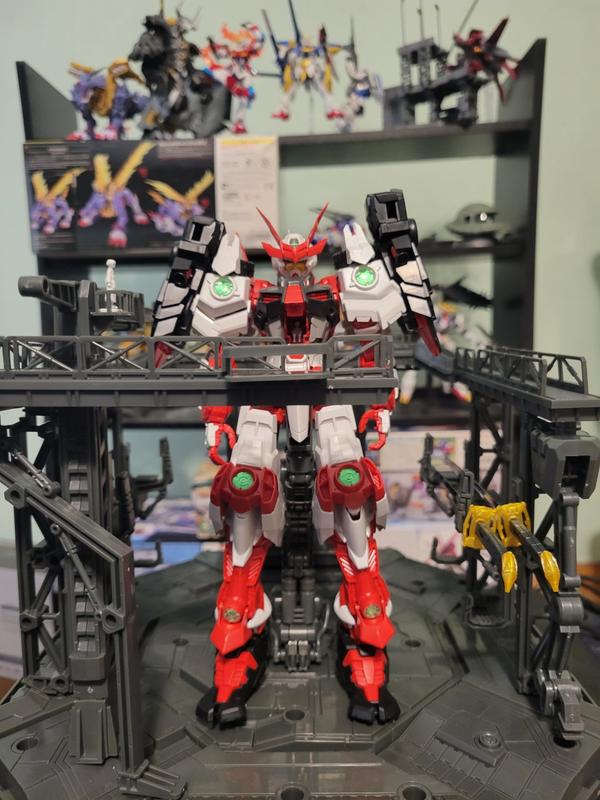 Gundam Model Stand and Maintenance Bay Diorama Set for 1/100 and 1/144 Scale Models photo review