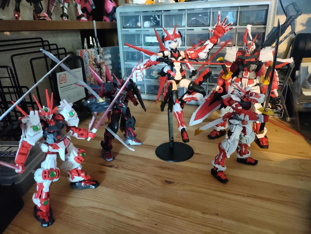 Future Model MS Girl - Astray Red Frame Variant photo review