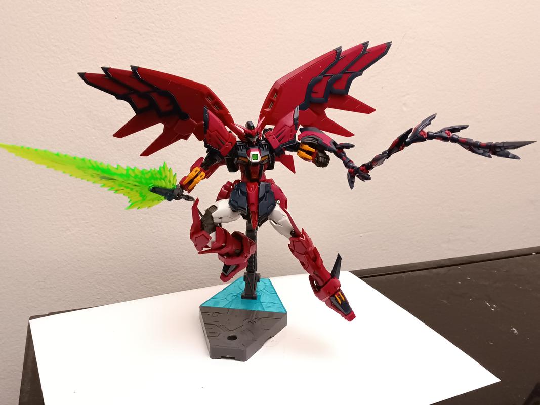 RG 1/144 Gundam Epyon Gunpla Model Kit photo review