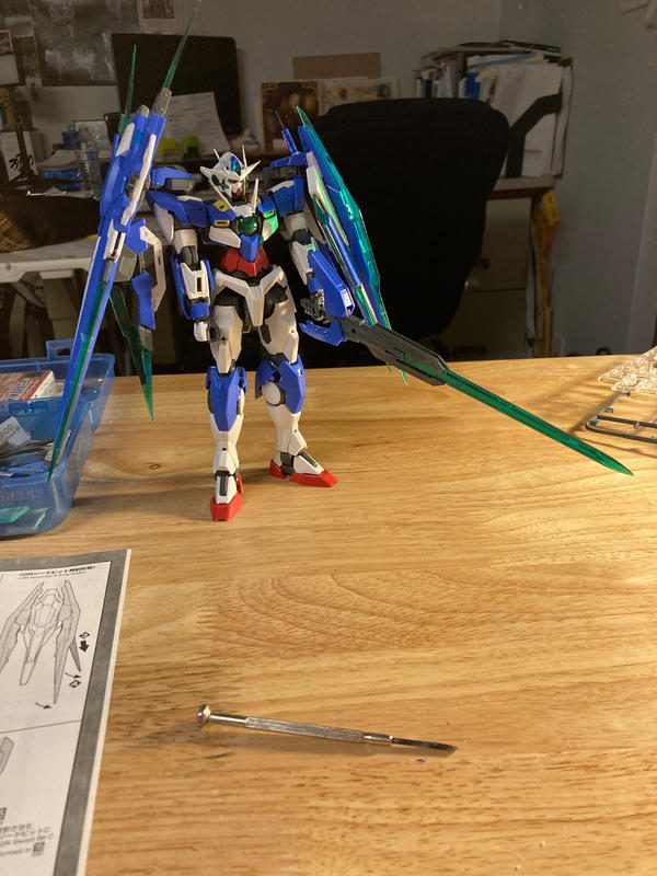 MG 1/100 00 Qan[T] Full Saber Gundam Model Kit: Assemble the Epic Gundam from Mobile Suit Gundam 00 photo review
