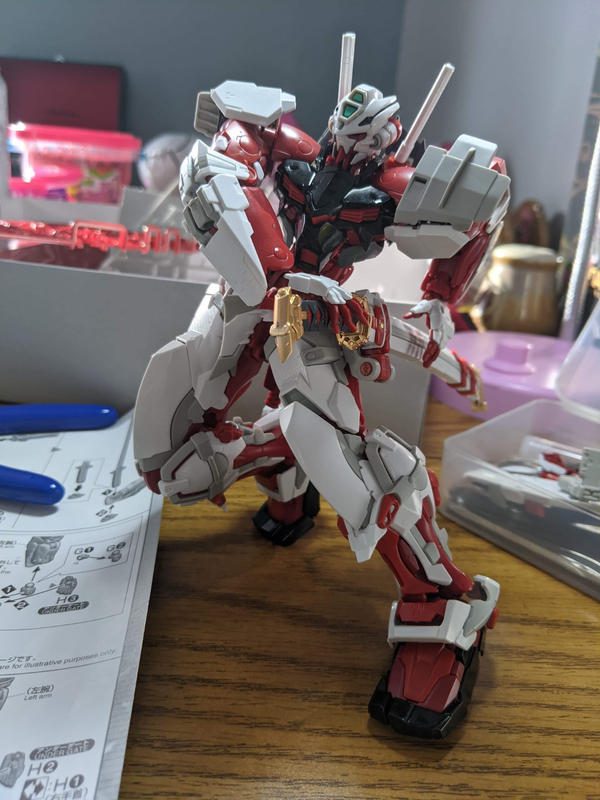 Pre-Order Hi-Resolution Model Kit 1/100 Scale Gundam Astray Red Frame Plastic Model Kit photo review