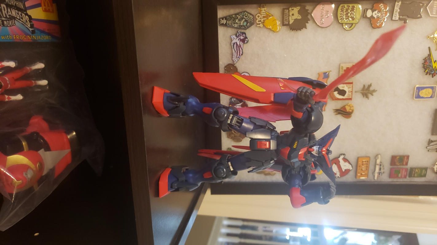 Master Gundam Model Kit (MG 1/100) photo review