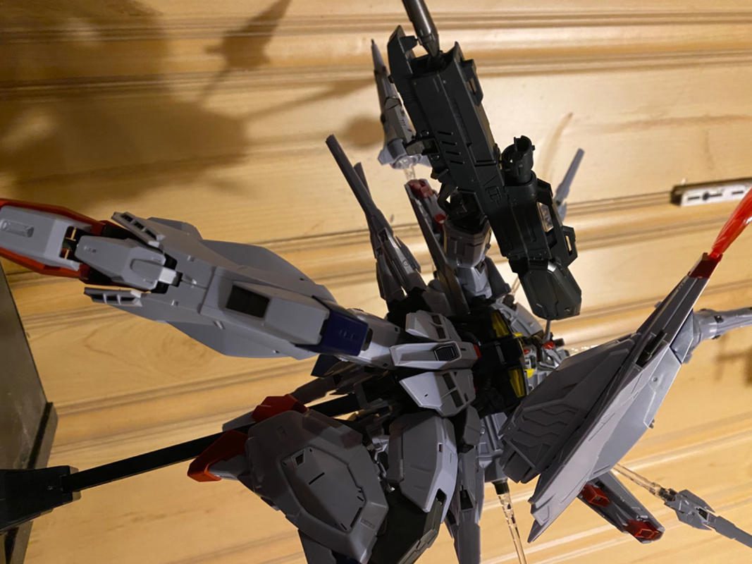 MG 1/100 Providence Gundam Model Kit photo review