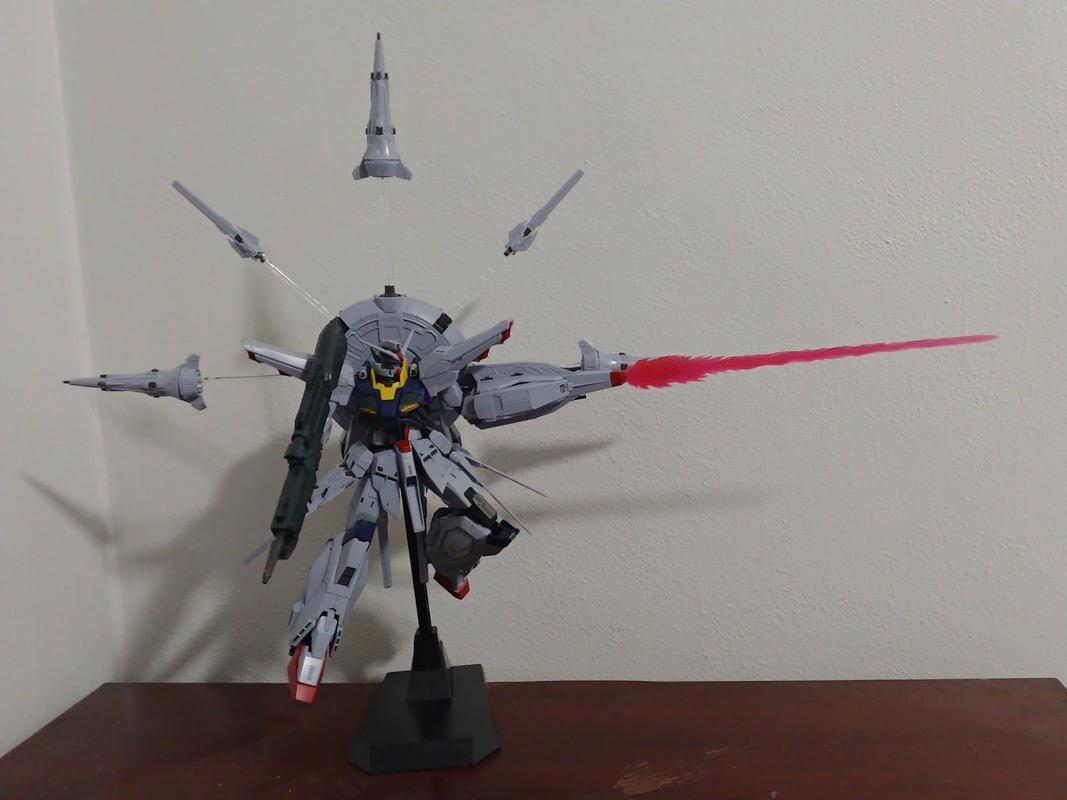 MG 1/100 Providence Gundam Model Kit photo review
