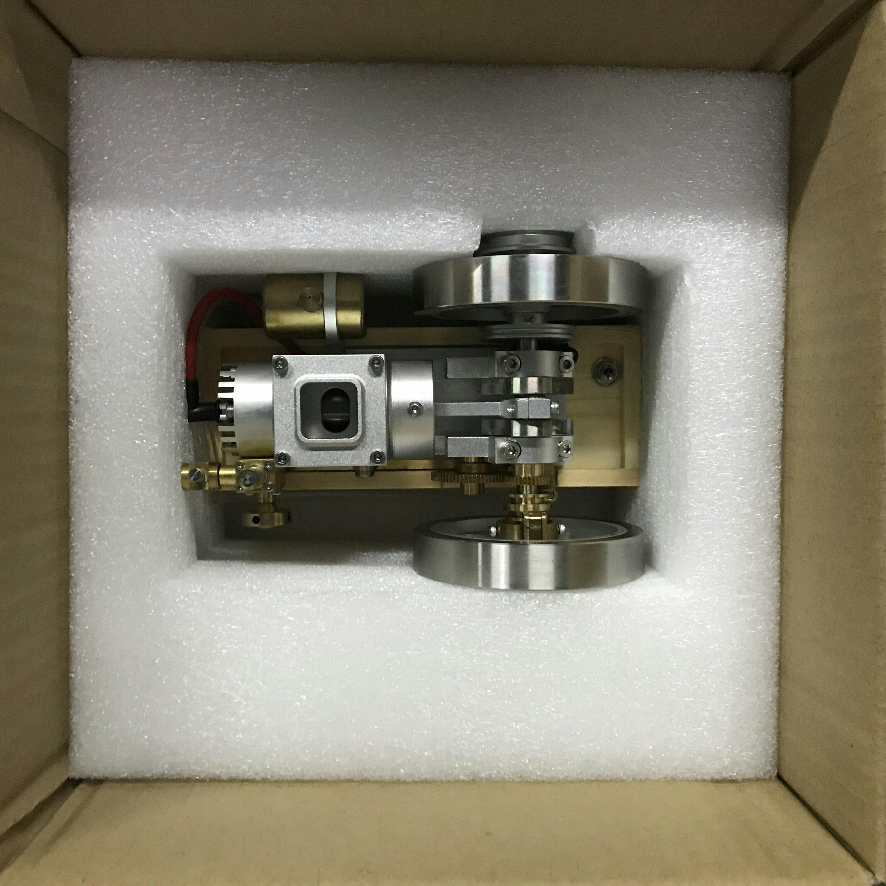 Horizontal Liquid Cooled Hit and Miss Engine photo review