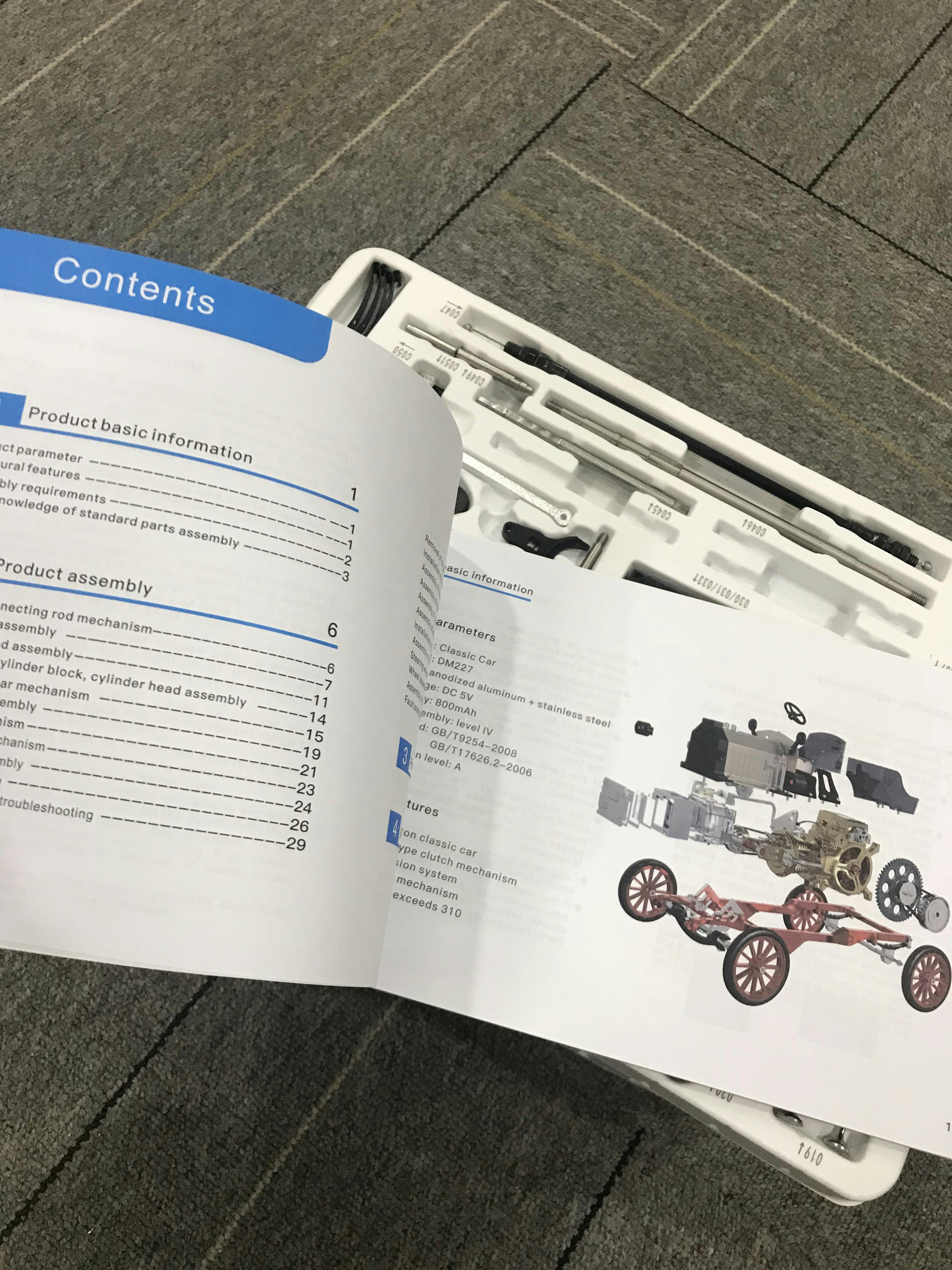 Teching Electric Single-Cylinder Motorcycle Engine DIY Kit, Vintage Classic Car DIY Metal Mechanical Model, High Level Educational Collection photo review
